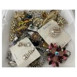 34Pc. Rhinestone