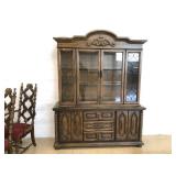 8 Pc. Dining Room Suite