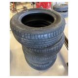 (4) 205/60R15 Tires