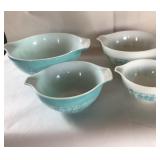 4 Pc. Pyrex Nesting Bowl Set