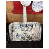 Unusual Yellow, White & Black Swirl Agate Dustpan