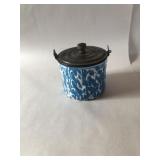 Blue Swirl Agate Berry Bucket w/ Lid