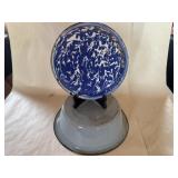 Blue Swirl Agate Pie Plate & Gray Agate Basin