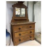 Miniature 3 Drawer Dresser with Mirror Miniature 3 Drawer Dresser with Mirror