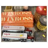 Winross Trucks, Peanut and Salt Tins Winross Trucks, Peanut and Salt Tins
