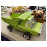 Wood Crafted Fire Truck with Pressed Steel Truck Wood Crafted Fire Truck with Pressed Steel Truck