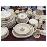 Pfaltzgraff Dinnerware Pfaltzgraff Dinnerware