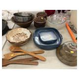 Salad  Bowls, Pie Plates, Serving Bowls Salad  Bowls, Pie Plates, Serving Bowls