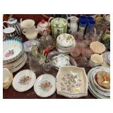 Chinaware, Pattern Glass, Tumblers Chinaware, Pattern Glass, Tumblers