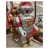 (2) Vintage Battery Powered Toy Robots (2) Vintage Battery Powered Toy Robots