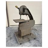 Lockformer Vertical Band Saw
