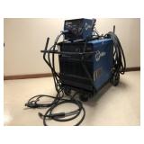 Miller Deltaweld 302 Welder w/ 22A Wire Feeder