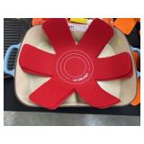 Le Creuset Roasting Pan