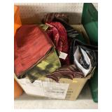 Table Linens, Decorative Pillows