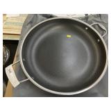 New Hexclad 14" Pan with Lid
