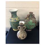 (3) Porcelain and Pottery Vases