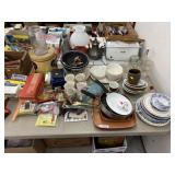 Vintage Kitchen Wares and Collectibles