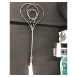 Wire Form Rug Beater