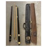 (2) Cue Sticks