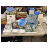 Vintage Kitchen Collectibles