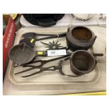 Smelt Pot, Cast Metal Utensils