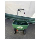 Scotts Broadcast Spreader & Hand Spreader