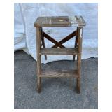 2 ft Wood Ladder