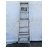 6 ft Light Duty Aluminum Step Ladder