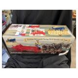 Ertl Diecast Spreader with Figurines