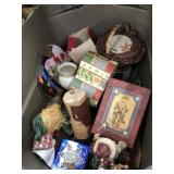 Christmas Decor, Storage Tote/Lid