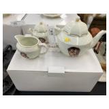 Hummel Chinaware