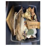 Storage Tote/Lid and Home Decor