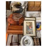 Framed Goods, Football Cards, Musical Instruments