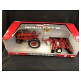 Ertl Farmall M with Disc