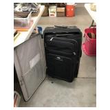 (5) Pieces of Samsonite Luggage