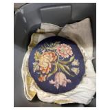 Table Linens, Comforter, Decorative Pillow