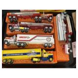 (5) Winross Trucks