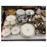 Vintage Bowl Set, China