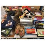 Vintage Lunch Boxes, Ice Skates, Roller Skates, et