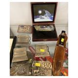 Belt Buckles, Collectible Pocket & Hunting Knives