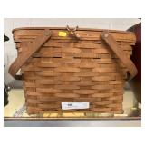 1987 Longaberger Picnic Basket