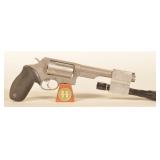 Taurus Judge .45 LC/.410 Pistol