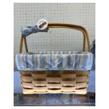 2003 Longaberger Basket