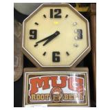 Mug Root Beer Advertising Clock