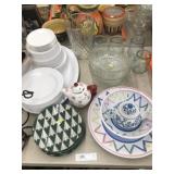 Dinnerware, Pattern Glass