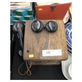 Oak Cased Wall Ringer