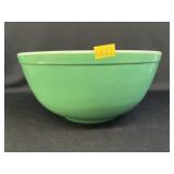 (3) Pyrex Mixing Bowls