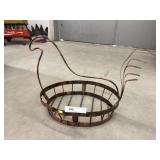 Metal Chicken Form Basket