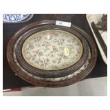 (2) Oval Photo Frames