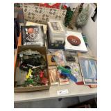 Elizabethtown, PA Cards, Sports Collectibles,
